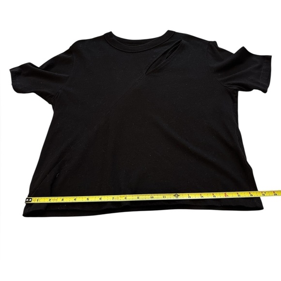 R+A Women’s Front Cutout Boxy T-Shirt Small Black - Picture 5 of 8